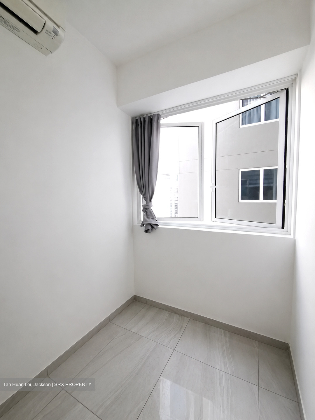 High Park Residences (D28), Apartment #570649361